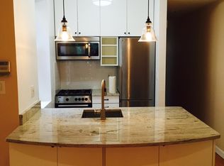 1771 Swann St NW, Washington, DC 20009
