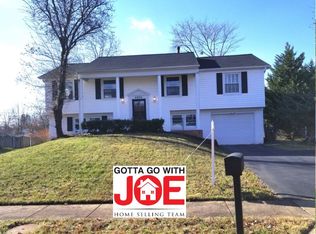 4406 Mariner Ln, Fairfax, VA 22033