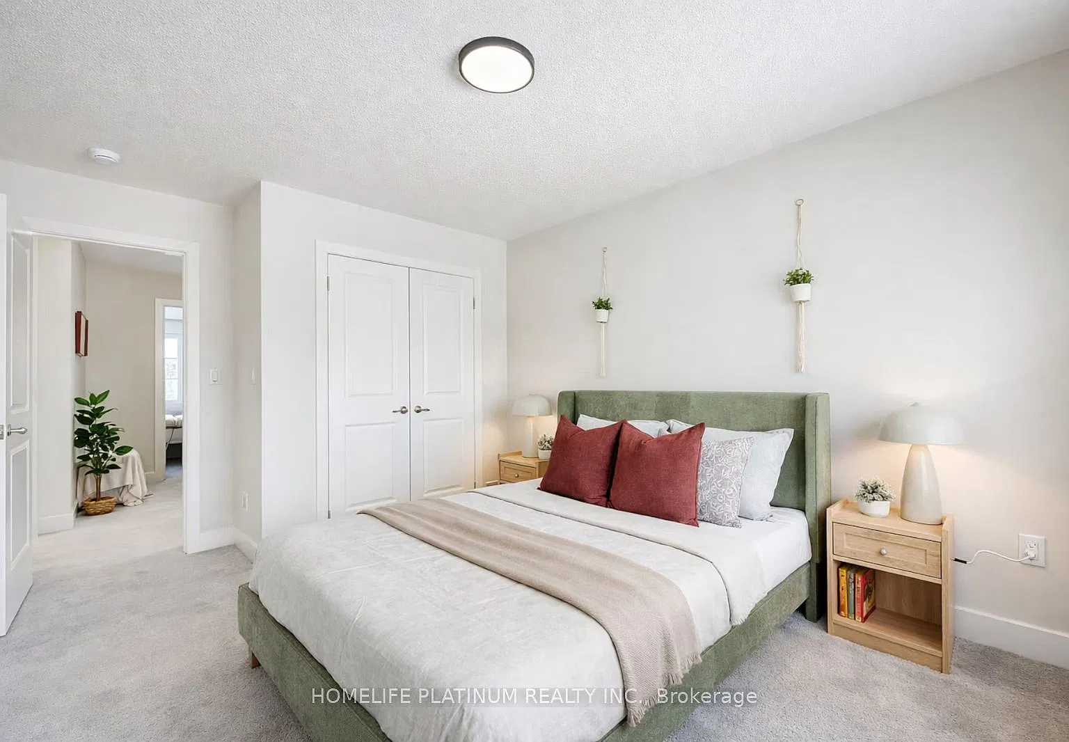 3 bed, $2,700 — Photo 4