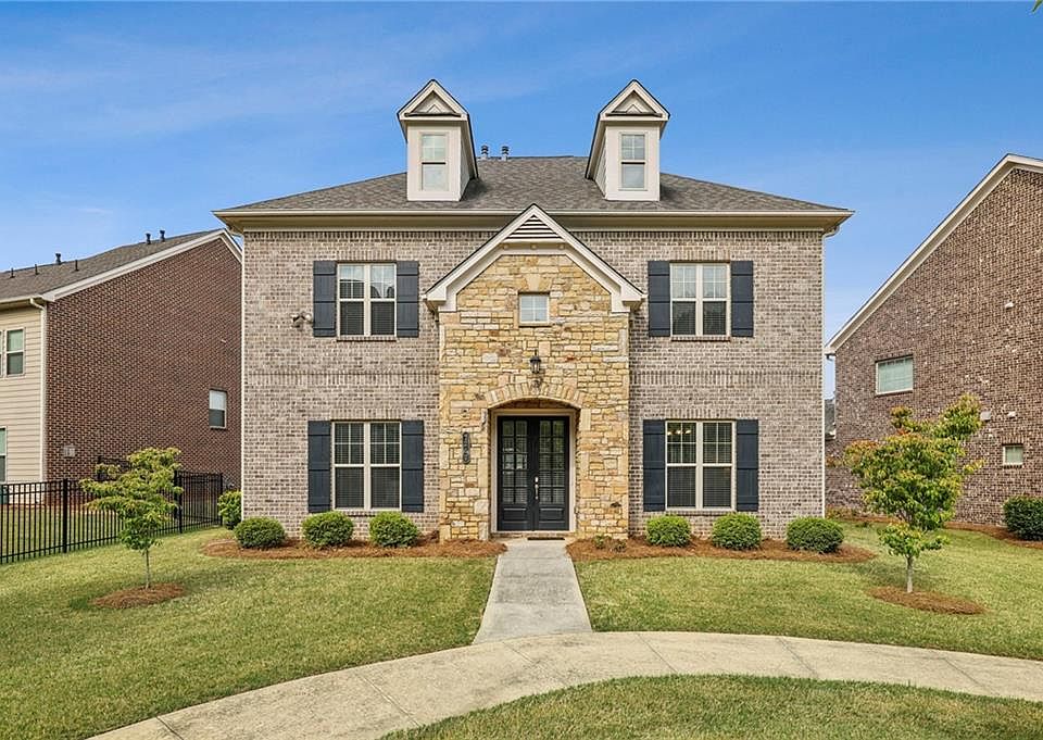 1st image of 2240 Nancy Creek Dr