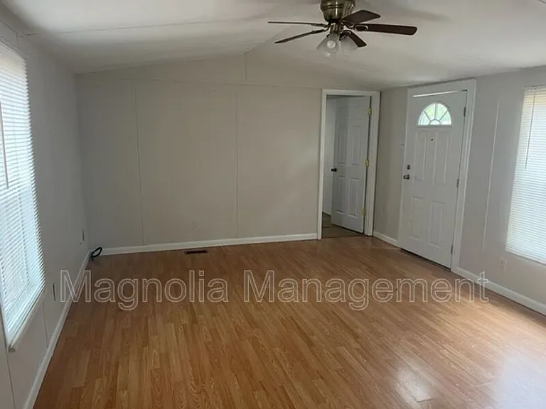 940 Vanco Mill Rd — Photo 2