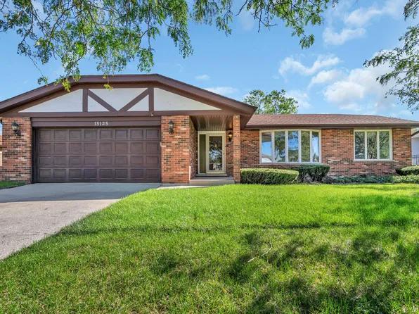 15135 Sunset Ridge Dr, Orland Park, IL 60462