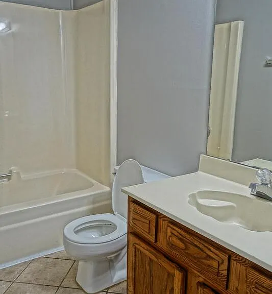 13916 Sandhurst Dr SW — Photo 15