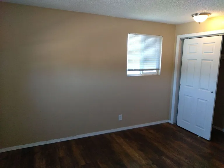 1715 Center Ave #15 — Photo 36