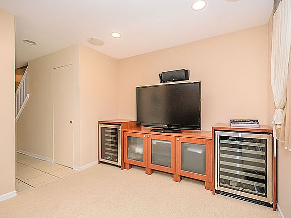 5th image of 1414 W Wrightwood Ave APT D