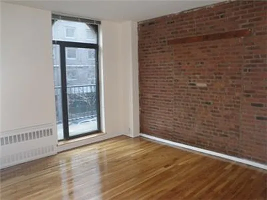 Rented by Mark David | media 18