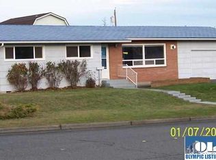 1035 W 12th St, Port Angeles, WA
