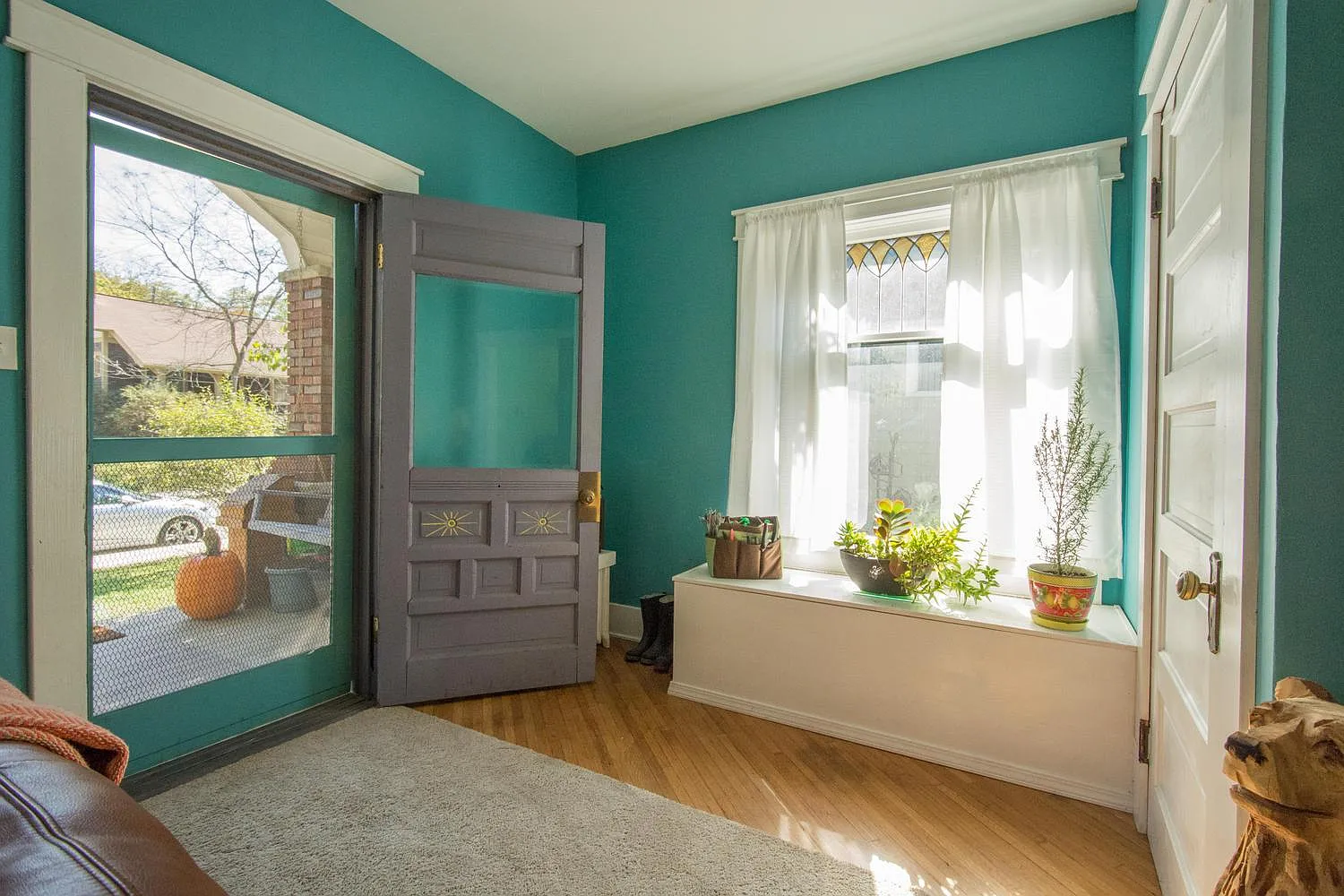 4 bed, 1240 sqft, $4,000 — Photo 3