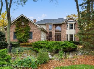 8N431 Sunny Hill Cir, Elgin, IL 60124