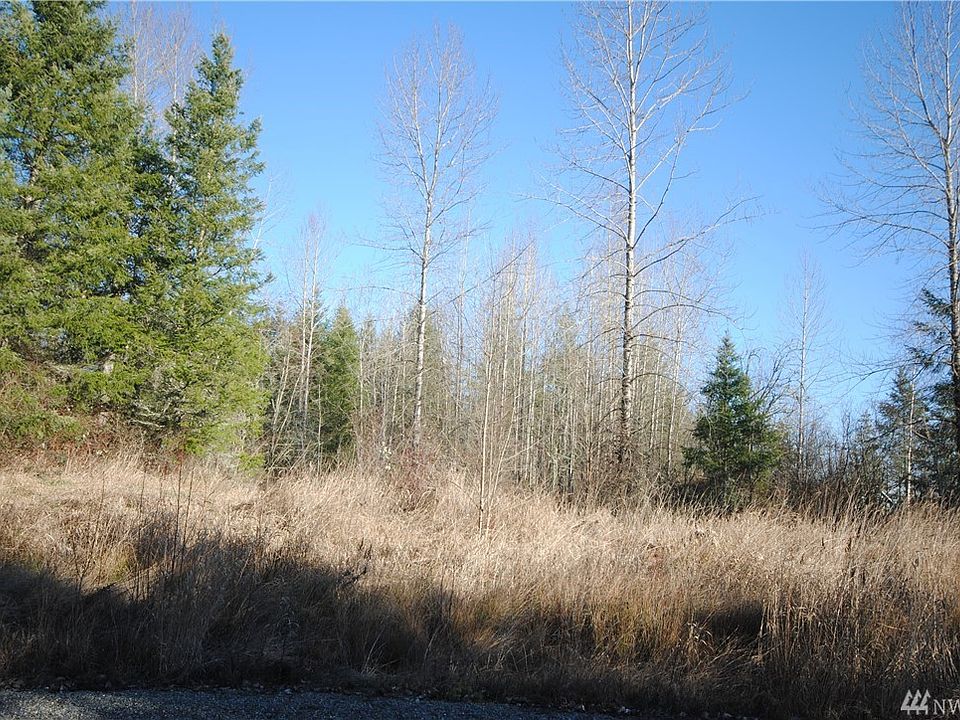 2nd image of 4023 330th St S
