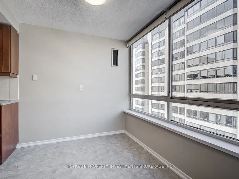 195 Saint Patrick St #901B — Photo 15