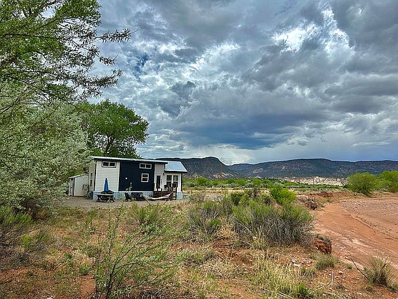 Arroyo del Cobre on right