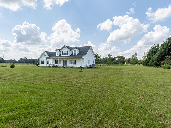 3rd image of 2750 Saint Clare Road