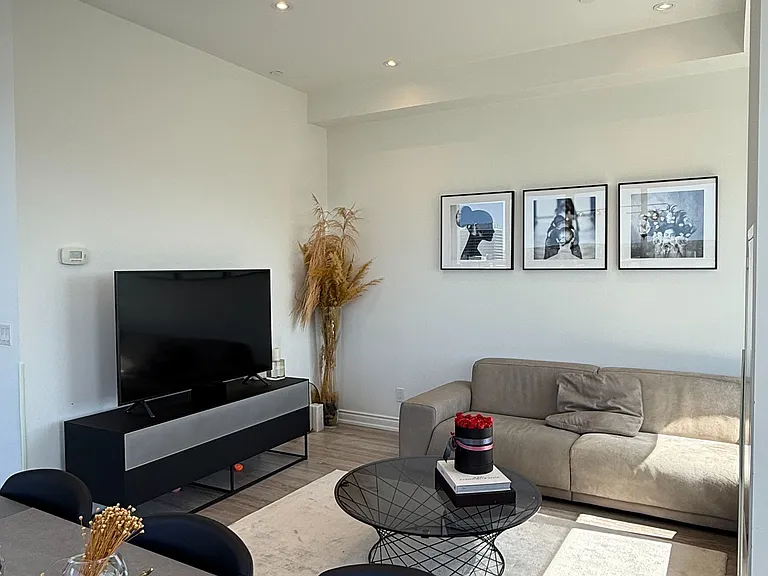 9618 Yonge St #Penthouse 5 — Photo 8