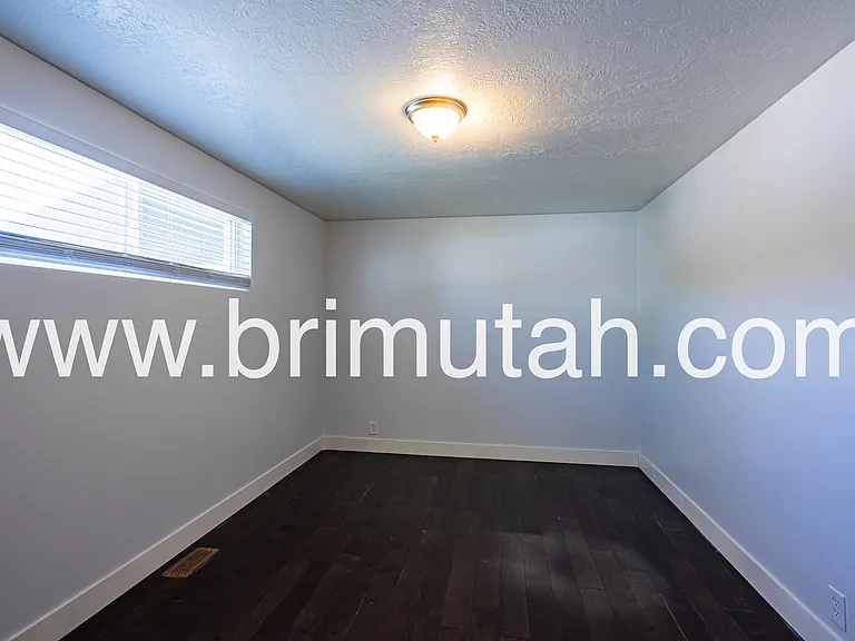 1313 E 8425 S — Photo 14