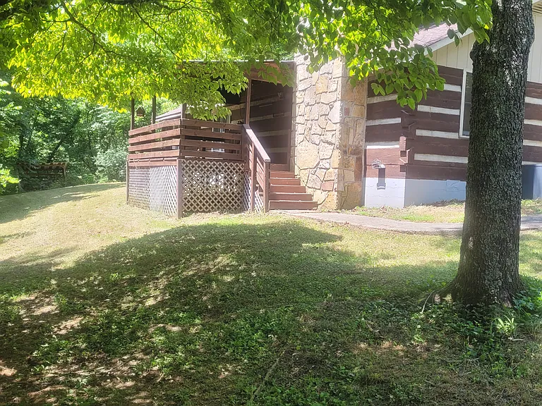 Old Gate Rd — Photo 10