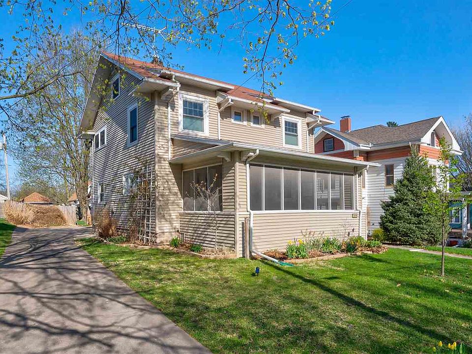 509 S Iowa Ave, Washington, IA 52353 Zillow