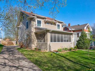 509 S Iowa Ave, Washington, IA 52353