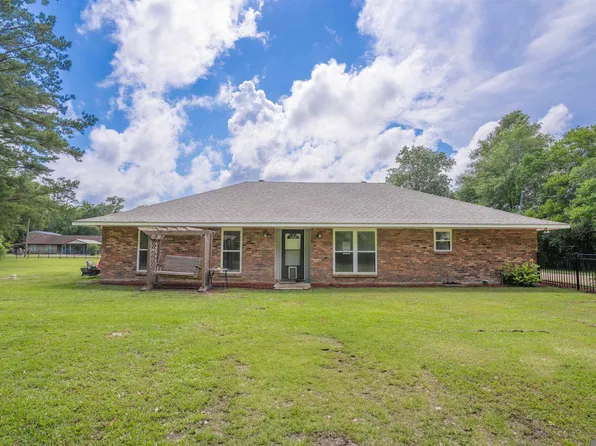 18122 Sharon Dr, Ponchatoula, LA 70454