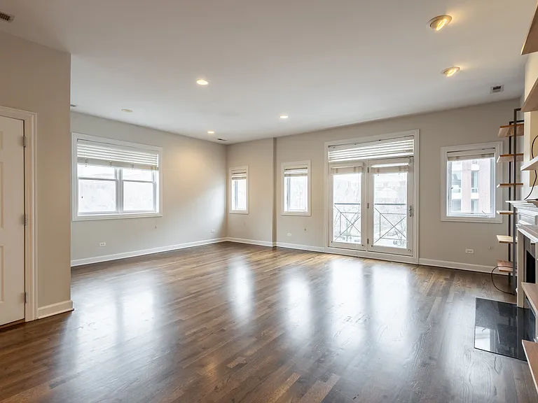 1134 W Fullerton Ave #3 — Photo 24