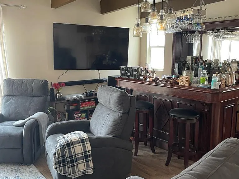 4836 Driftwood Dr — Photo 8