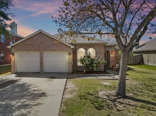 107 Bowie St, Forney, TX 75126