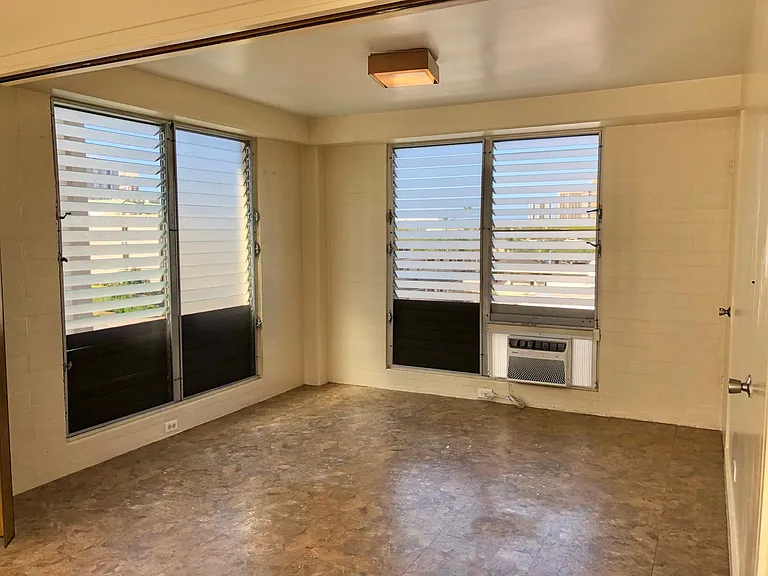 1469 Lusitana St #301 — Photo 8