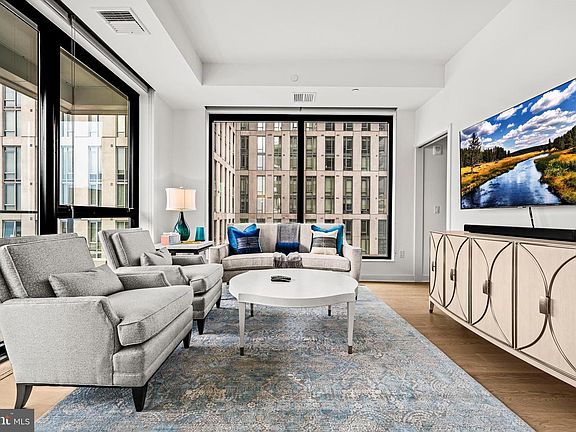 4th image of 1650 Silver Hill Dr Unit 1806