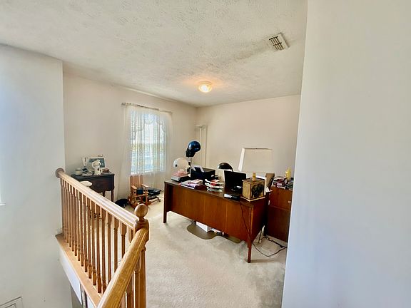 4th image of 2258 Lammermoor Ln