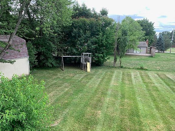 5th image of 4290 Knollwood Dr