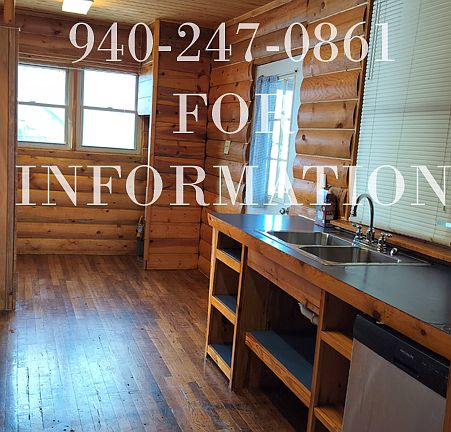 3rd image of 209 N Avenue F