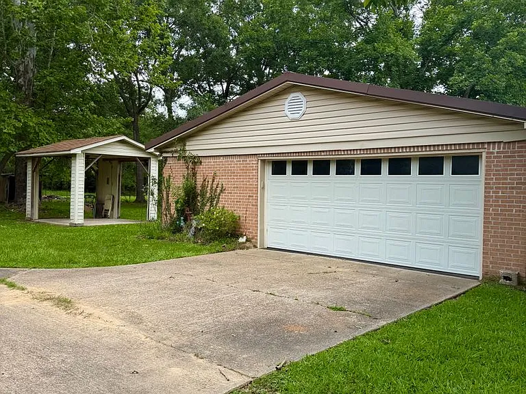 6428 Bain Blvd — Photo 32