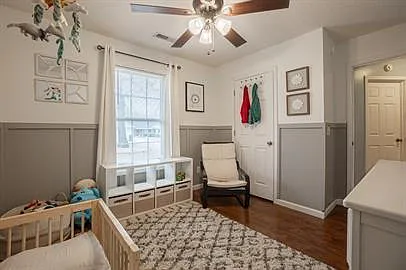20 Doctors Ct — Photo 28