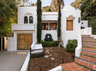 8061 Woodland Ln, Los Angeles, CA 90046