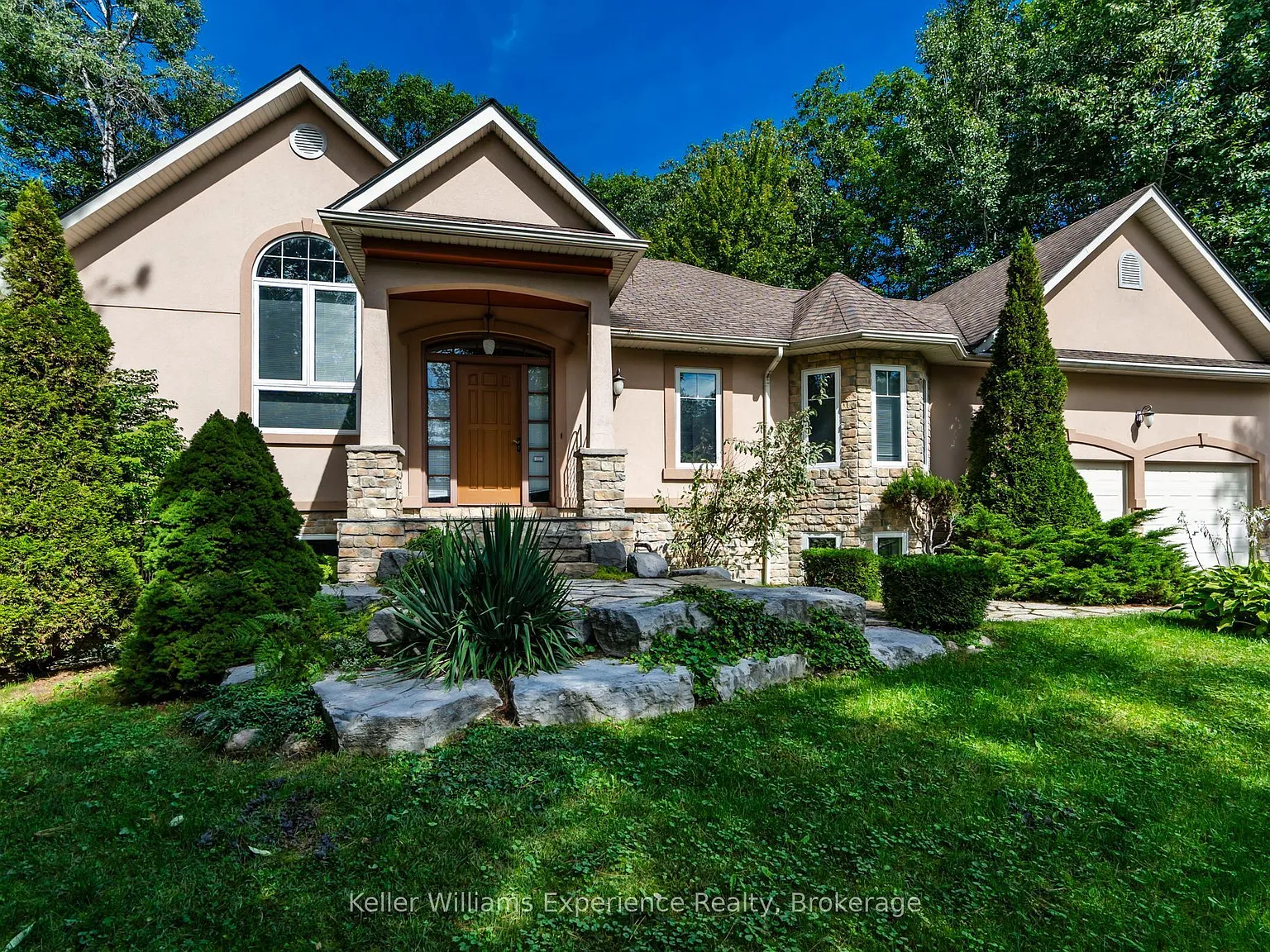 4 bed, $3,400 — Photo 2
