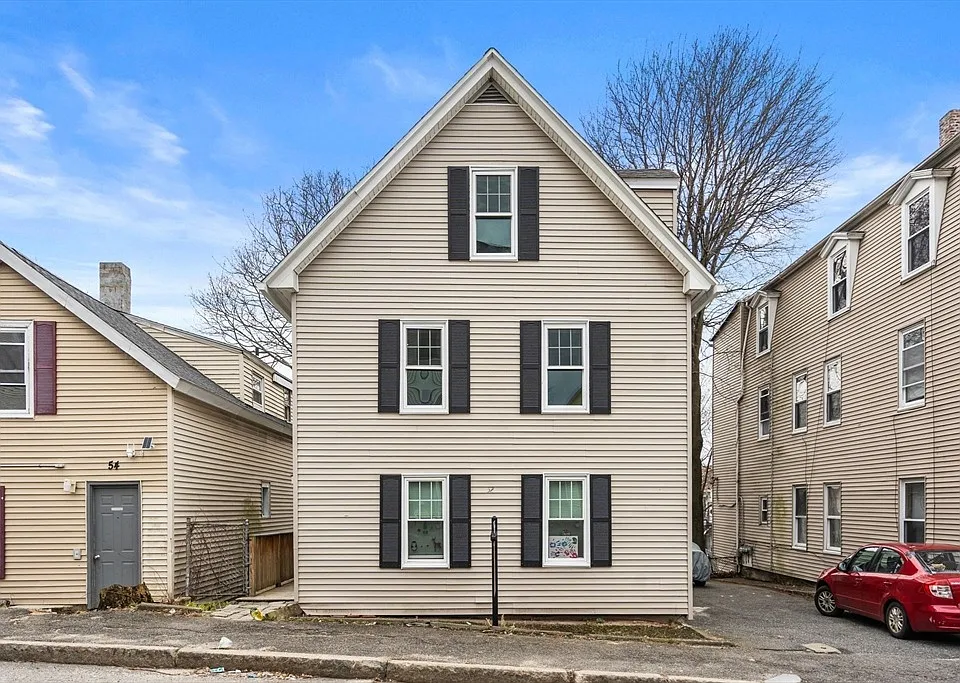 52 Elliot St #3