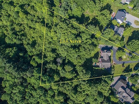 2nd image of 7 Deerfield Dr