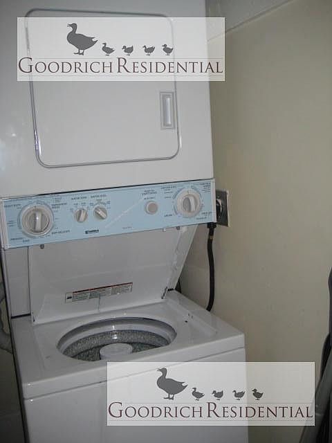 2nd image of 1520 Tremont St #1