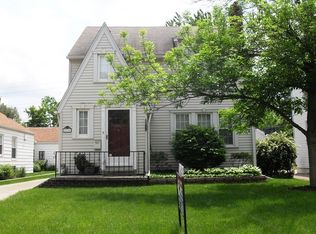 1276 Longfellow Ave, South Bend, IN 46615