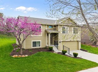 5701 S 190th Ter, Omaha, NE 68135