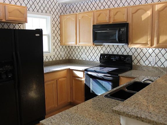 4th image of 1327 S Owl Dr