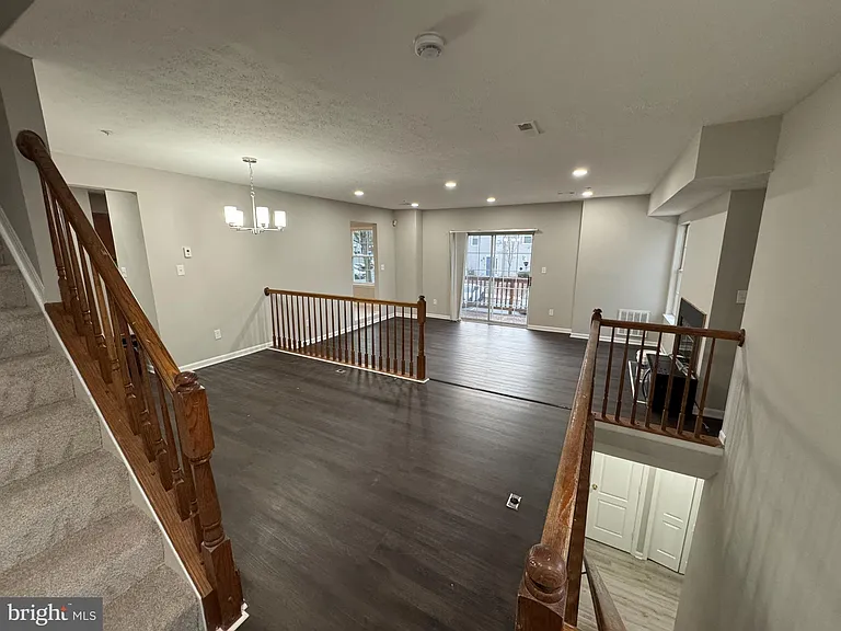 4641 Deepwood Ct #102C — Photo 3