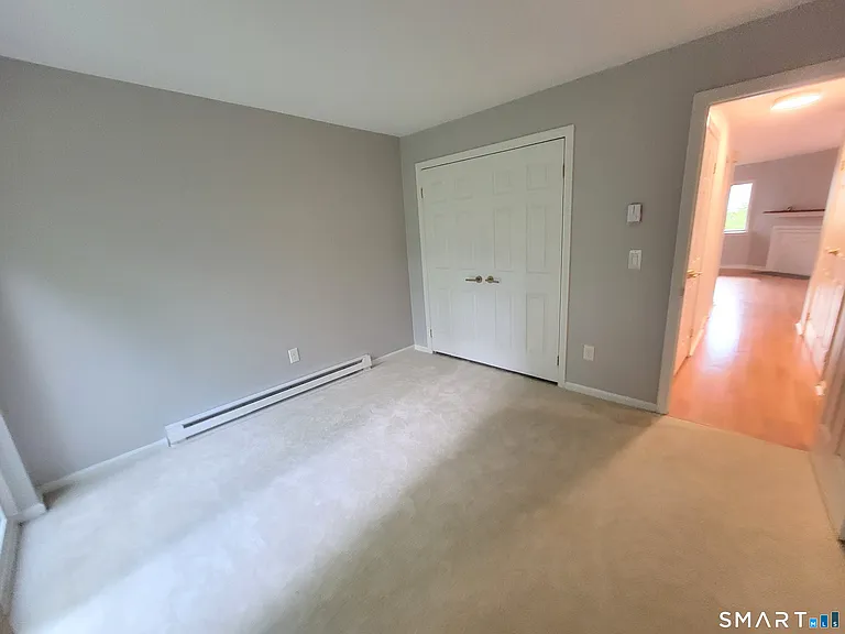 303 Willow Spgs #303 — Photo 11
