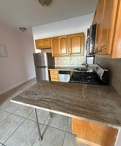 656 Saint Nicholas Ave #45 — Photo 9