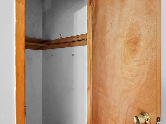5th image of 1797 Lexington Ave APT 5D