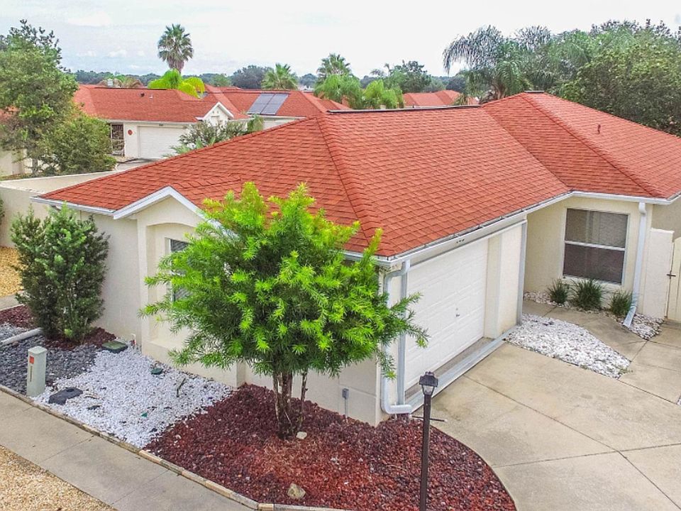 1st image of 409 Carmel Ave