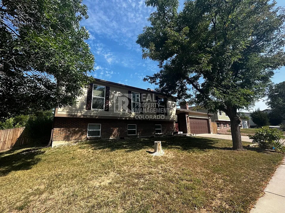 18301 E Hawaii Pl