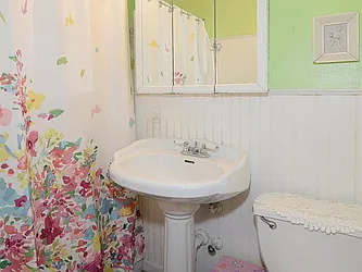 Sold by Robert E. Hill 