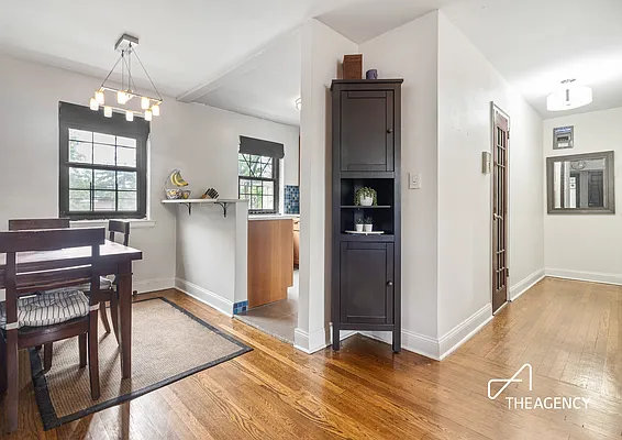 Sold by The Agency | media 25