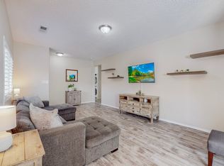 9 Sky Ridge Dr, Santa Fe, NM 87508